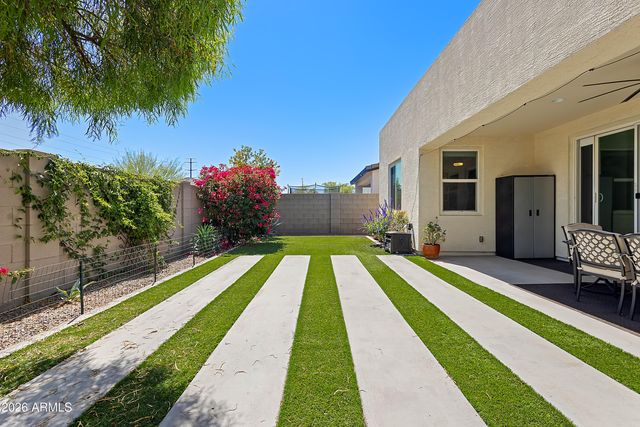 2319 W DARROW Street, Phoenix, AZ 85041