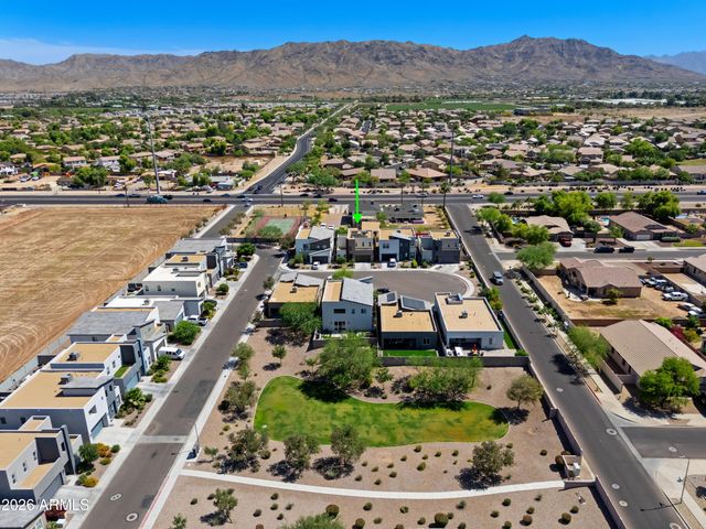 2319 W DARROW Street, Phoenix, AZ 85041