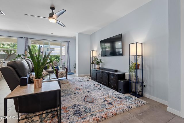 2319 W DARROW Street, Phoenix, AZ 85041