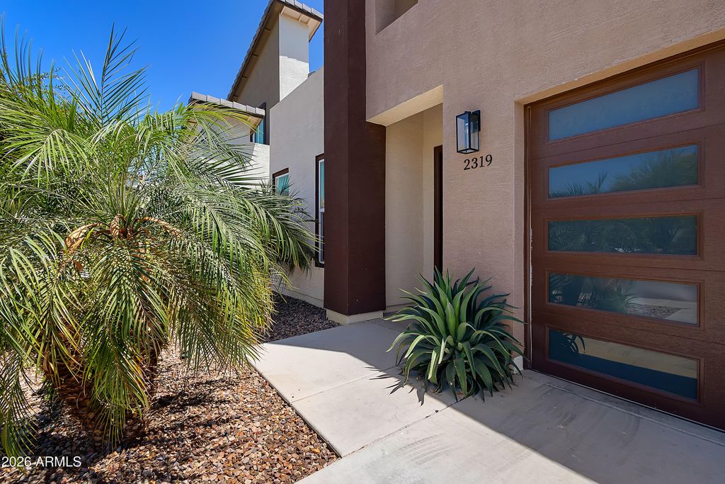 2319 W DARROW Street, Phoenix, AZ 85041 — photo 5