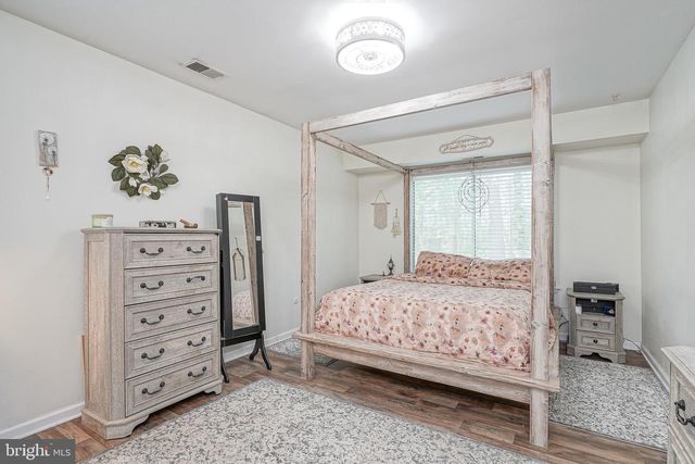 8 SYCAMORE CT, Lumberton, NJ 08048