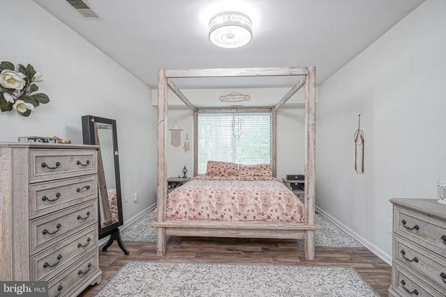 8 SYCAMORE CT, Lumberton, NJ 08048