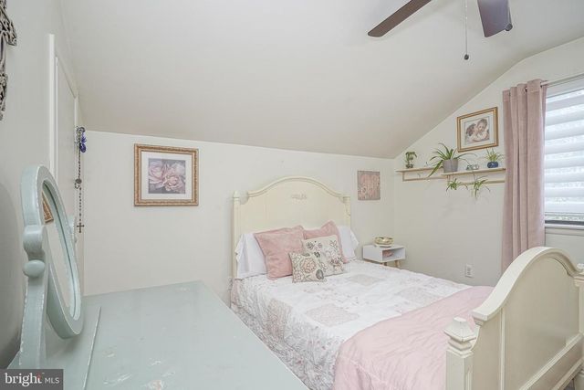 8 SYCAMORE CT, Lumberton, NJ 08048