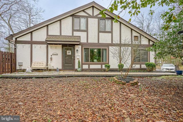 8 SYCAMORE CT, Lumberton, NJ 08048