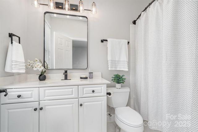 14247 Richmond Park Avenue, Charlotte, NC 28277