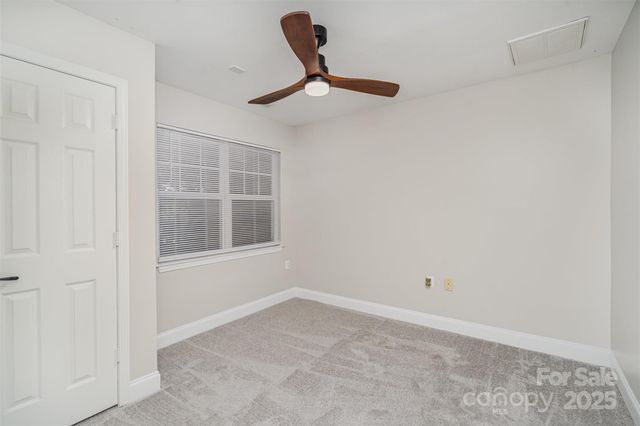 14247 Richmond Park Avenue, Charlotte, NC 28277