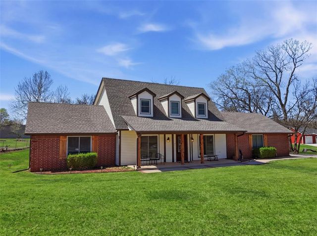 319 E Cedar Drive, Tuttle, OK 73089