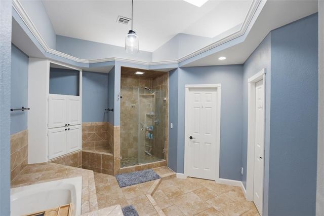 319 E Cedar Drive, Tuttle, OK 73089