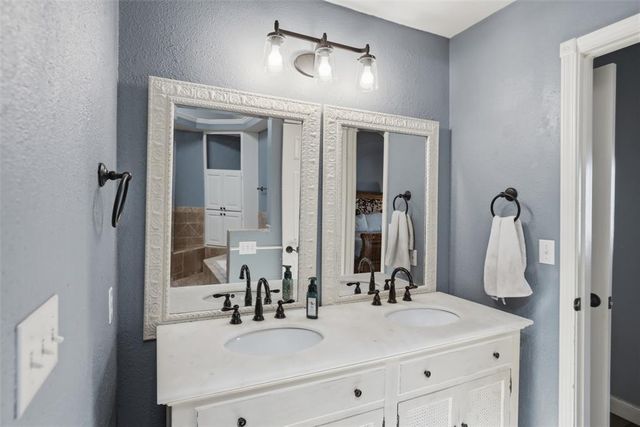 319 E Cedar Drive, Tuttle, OK 73089