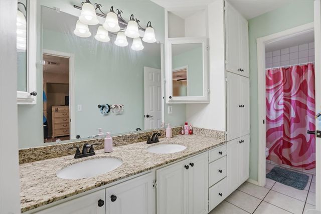 319 E Cedar Drive, Tuttle, OK 73089