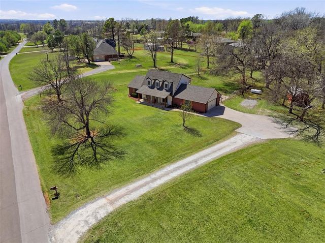 319 E Cedar Drive, Tuttle, OK 73089