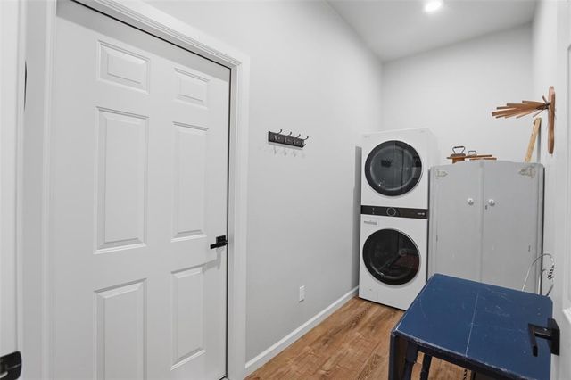 319 E Cedar Drive, Tuttle, OK 73089