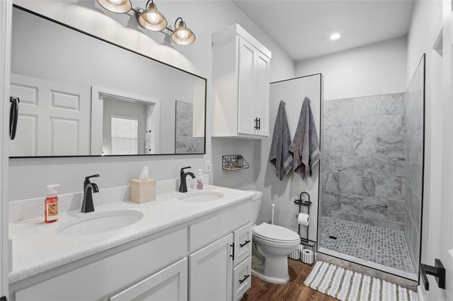 319 E Cedar Drive, Tuttle, OK 73089