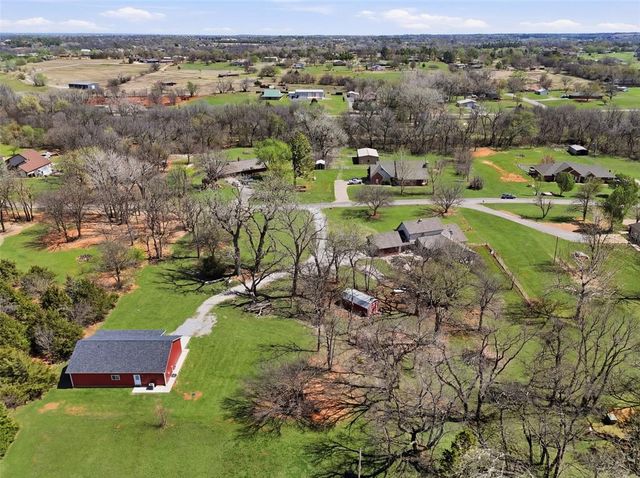 319 E Cedar Drive, Tuttle, OK 73089
