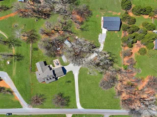 319 E Cedar Drive, Tuttle, OK 73089