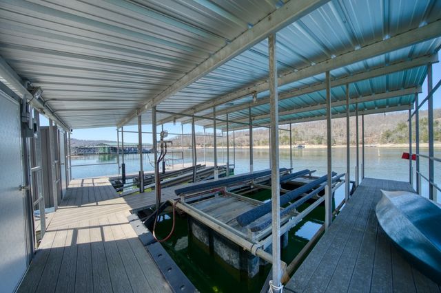 332 Panorama Shores Drive, Eureka Springs, AR 72631