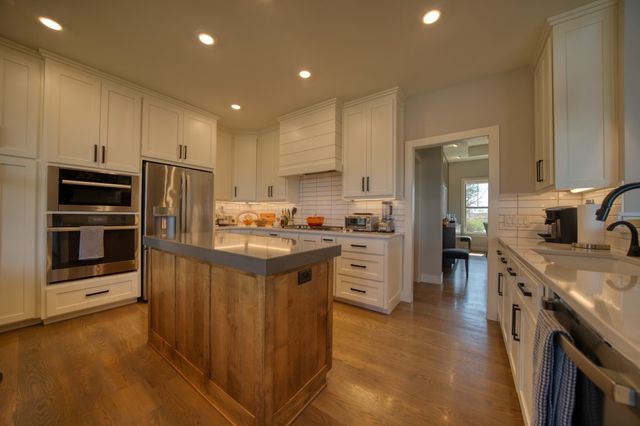 332 Panorama Shores Drive, Eureka Springs, AR 72631