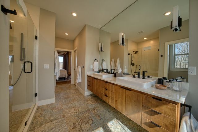 332 Panorama Shores Drive, Eureka Springs, AR 72631