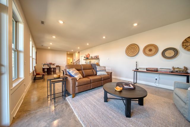 332 Panorama Shores Drive, Eureka Springs, AR 72631