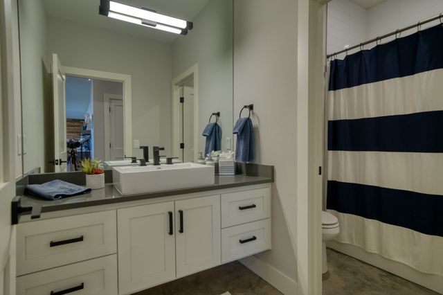 332 Panorama Shores Drive, Eureka Springs, AR 72631