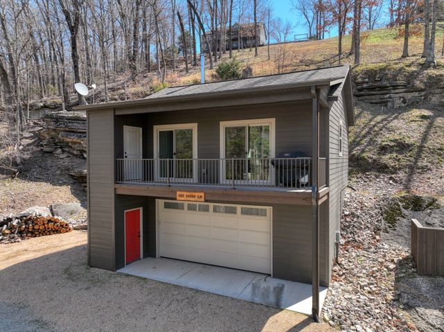 332 Panorama Shores Drive, Eureka Springs, AR 72631