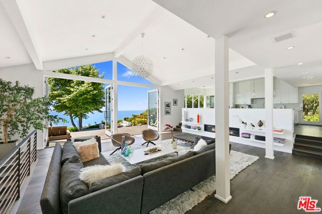 27450 Calicut Road, Malibu, CA 90265