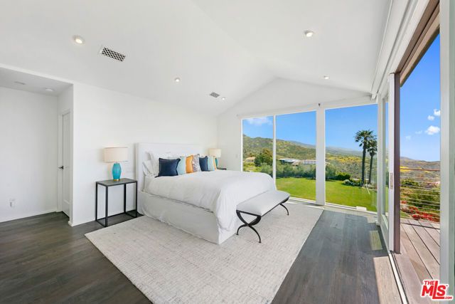 27450 Calicut Road, Malibu, CA 90265