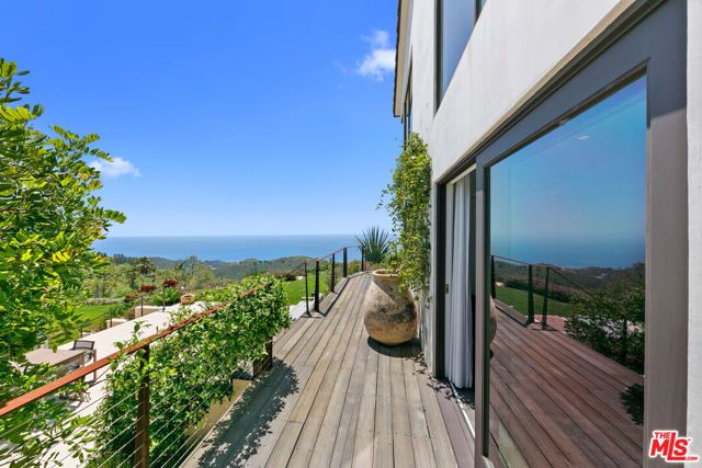 27450 Calicut Road, Malibu, CA 90265