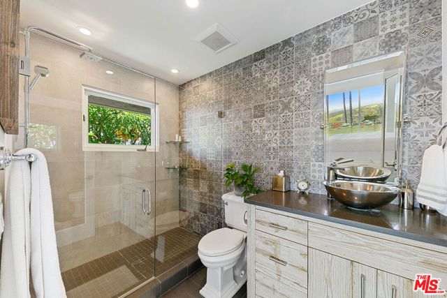 27450 Calicut Road, Malibu, CA 90265