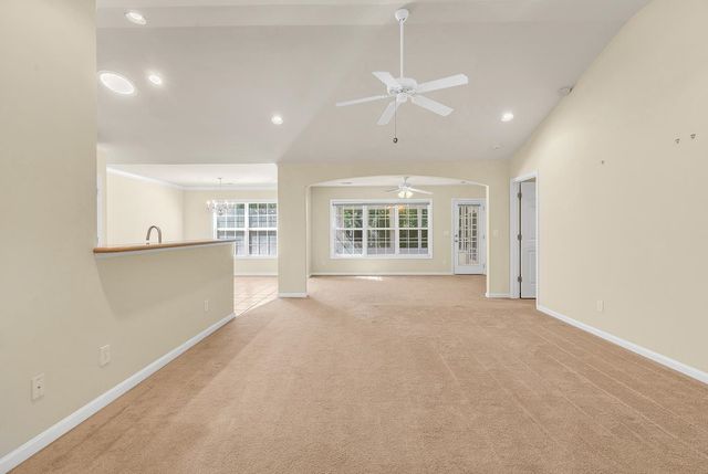 891 Helms Way, Conway, SC 29526