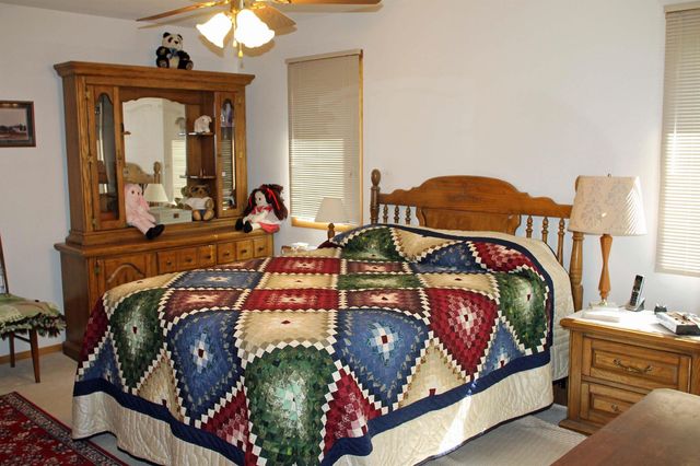 2229 Larrabee Avenue, Waverly, IA 50677