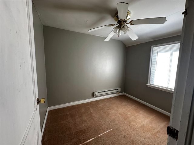 2310 Delaware Ave, New Castle, PA 16105