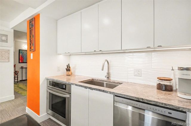 1020 15th Street 32L, Denver, CO 80202