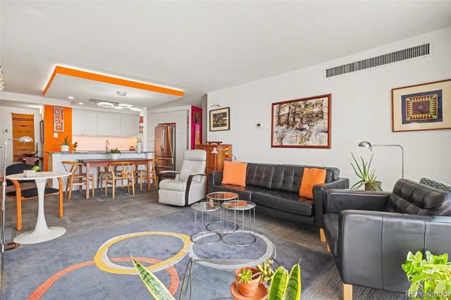 1020 15th Street 32L, Denver, CO 80202