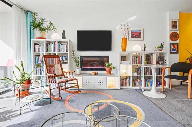 1020 15th Street 32L, Denver, CO 80202