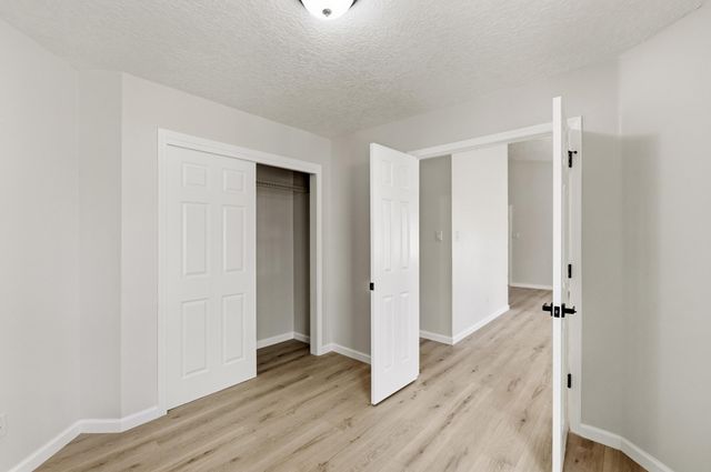 7701 Santa Lucia Street NW, Albuquerque, NM 87120