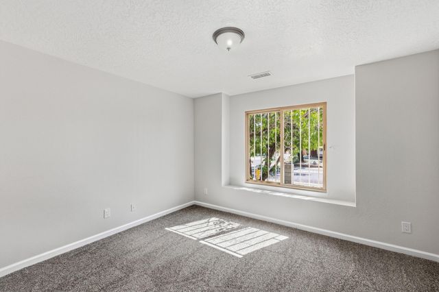 7701 Santa Lucia Street NW, Albuquerque, NM 87120