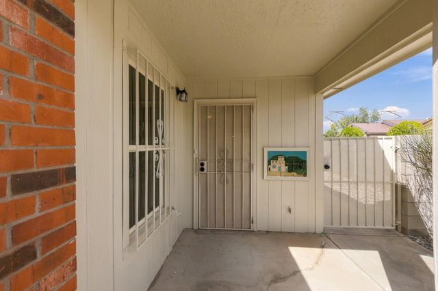 7701 Santa Lucia Street NW, Albuquerque, NM 87120