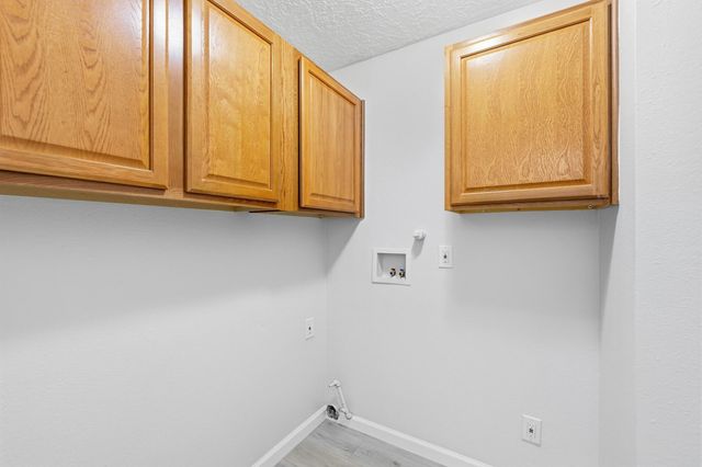 7701 Santa Lucia Street NW, Albuquerque, NM 87120