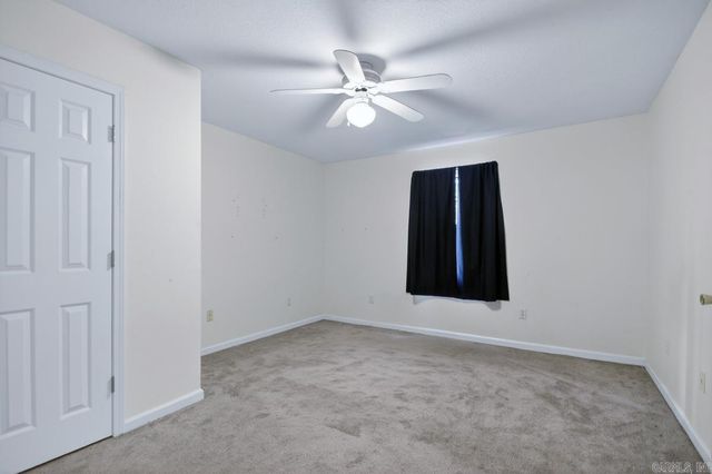 16 Pinecrest, Conway, AR 72032