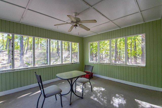 16 Pinecrest, Conway, AR 72032
