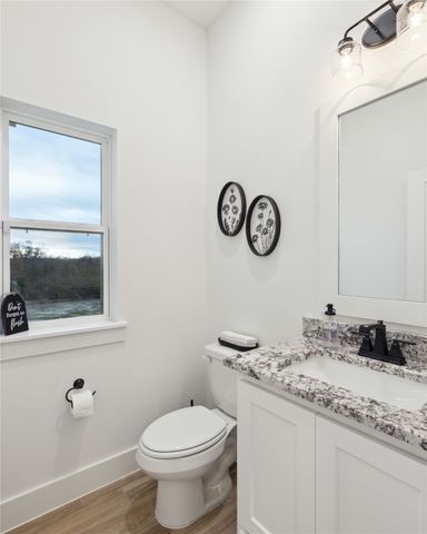 252 Oak Meadow Lane, Weatherford, TX 76085