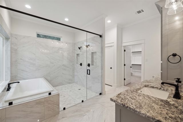 252 Oak Meadow Lane, Weatherford, TX 76085