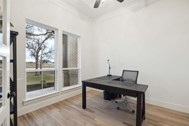 252 Oak Meadow Lane, Weatherford, TX 76085