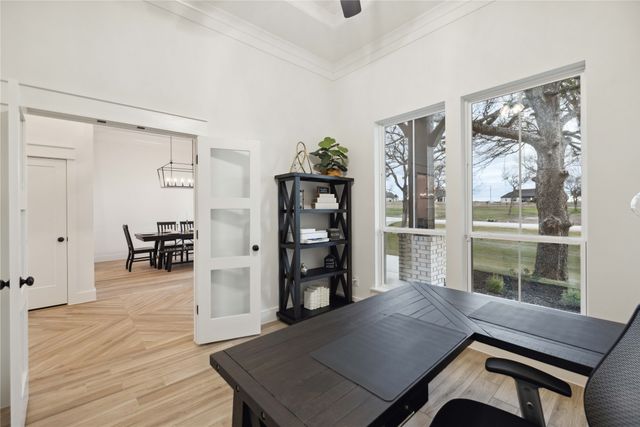 252 Oak Meadow Lane, Weatherford, TX 76085