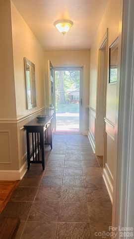 5320 Seacroft Road, Charlotte, NC 28210