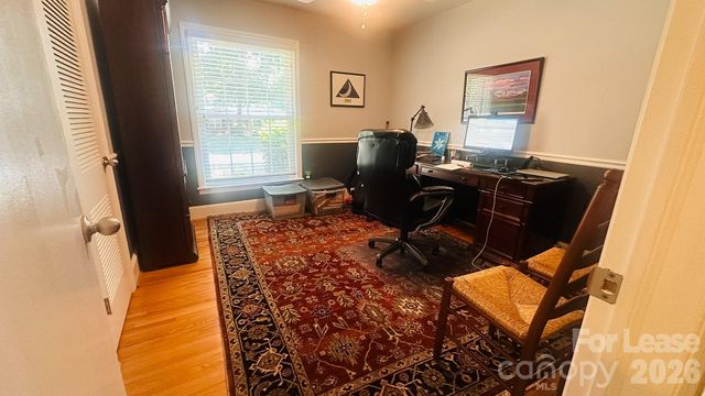 5320 Seacroft Road, Charlotte, NC 28210