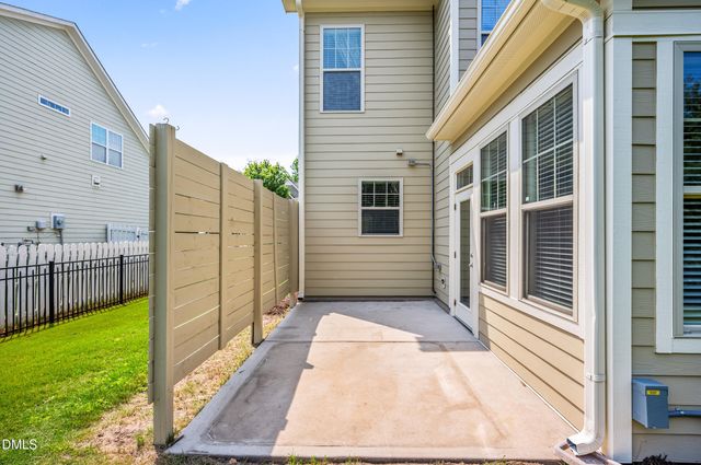 75 Wilders Woods Grove Lane, Clayton, NC 27527
