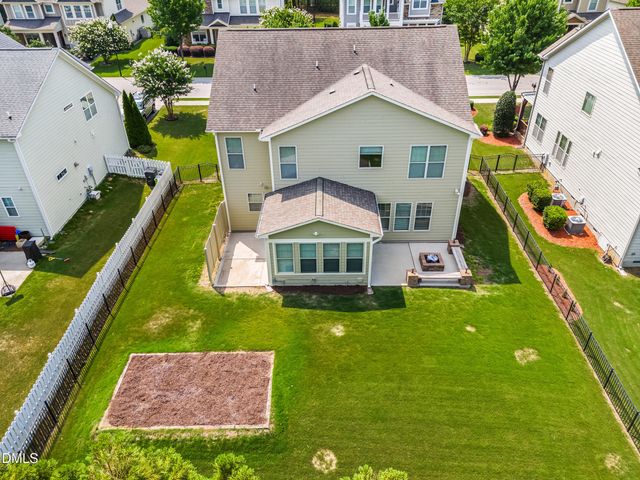 75 Wilders Woods Grove Lane, Clayton, NC 27527