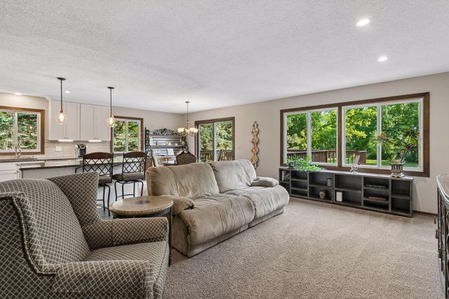 18208 Ginavale Lane, Eden Prairie, MN 55346